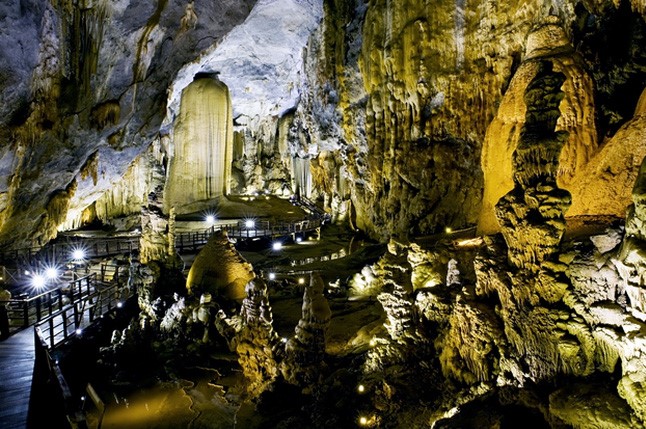 dong-thien-duong Tour Động Thiên Đường Công Viên Ozo