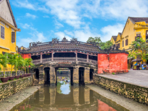 Tour Hành Trình Di Sản Miền Trung 5 Ngày 4 Đêm