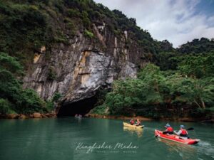 Tour Khám Phá 4500m Động Phong Nha Xuyên Sơn Hồ
