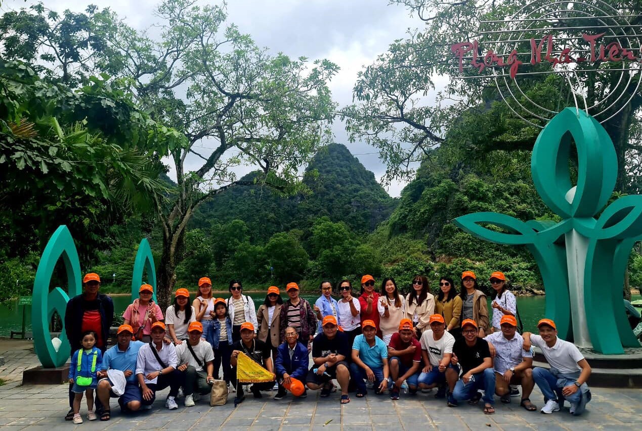 tour-dong-phong-nha-1-ngay-1 Tour Thành Phố Hồ Chí Minh – Đà Nẵng – Quảng Bình 4 Ngày 3 Đêm