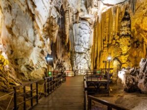 Tour Phong Nha Kẻ Bàng 2 Ngày 1 Đêm